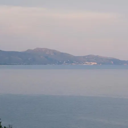 Casa Paradiso - Panoramic Sea View & Jacuzzi * Terracina
