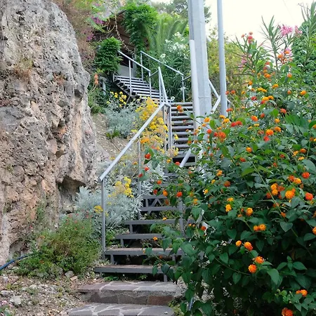 Casa Paradiso - Panoramic Sea View & Jacuzzi Terracina