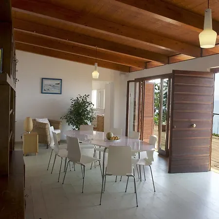 Casa Paradiso - Panoramic Sea View & Jacuzzi Apartment