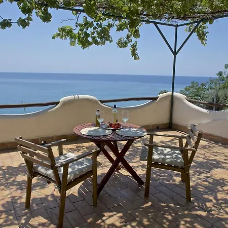 Casa Paradiso - Panoramic Sea View & Jacuzzi * Terracina